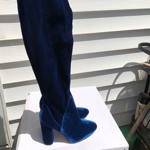 ❄️Aldo Velvet Boots (over the knee) NWT